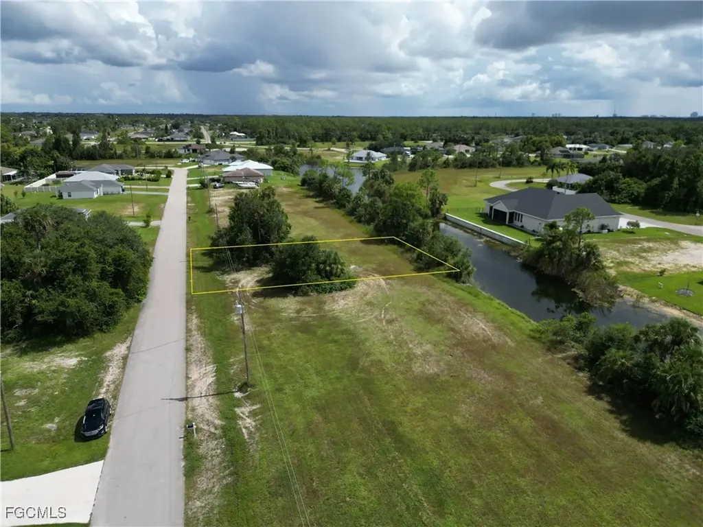 1428 NE 33rd Street Cape Coral FL 33909