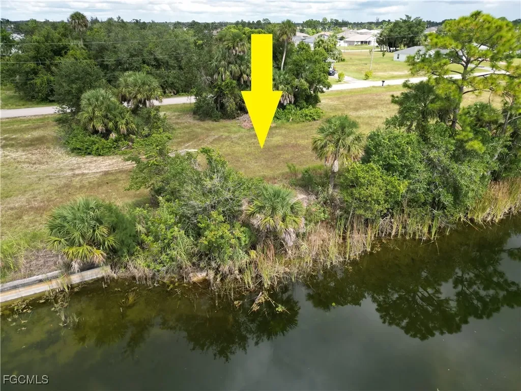 1428 NE 33rd Street Cape Coral FL 33909