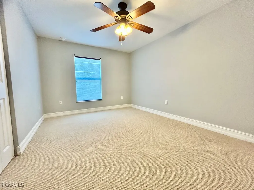 1404 NW 4th Street Cape Coral FL 33993