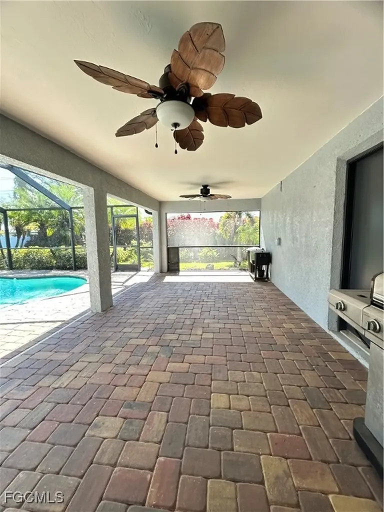 1404 NW 4th Street Cape Coral FL 33993