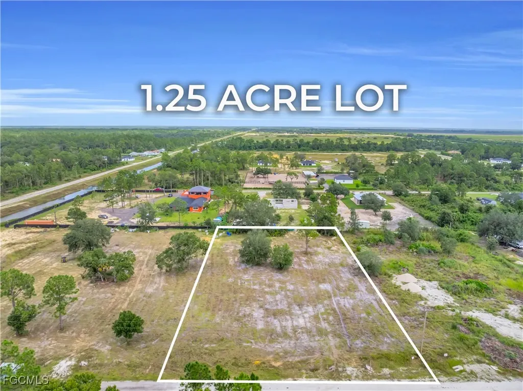 7896 8th Place Labelle FL 33935