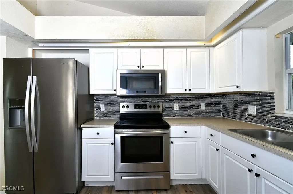1400 Sunniland Boulevard Lehigh Acres FL 33971