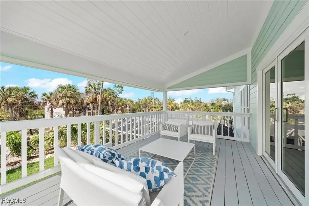 1163 Seagrape Lane Sanibel FL 33957