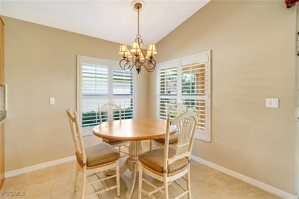 2492 Hopefield Court Cape Coral FL 33991