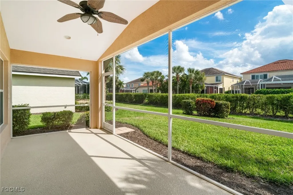 2492 Hopefield Court Cape Coral FL 33991