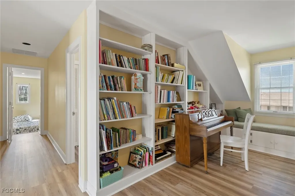 1425 Causey Court Sanibel FL 33957