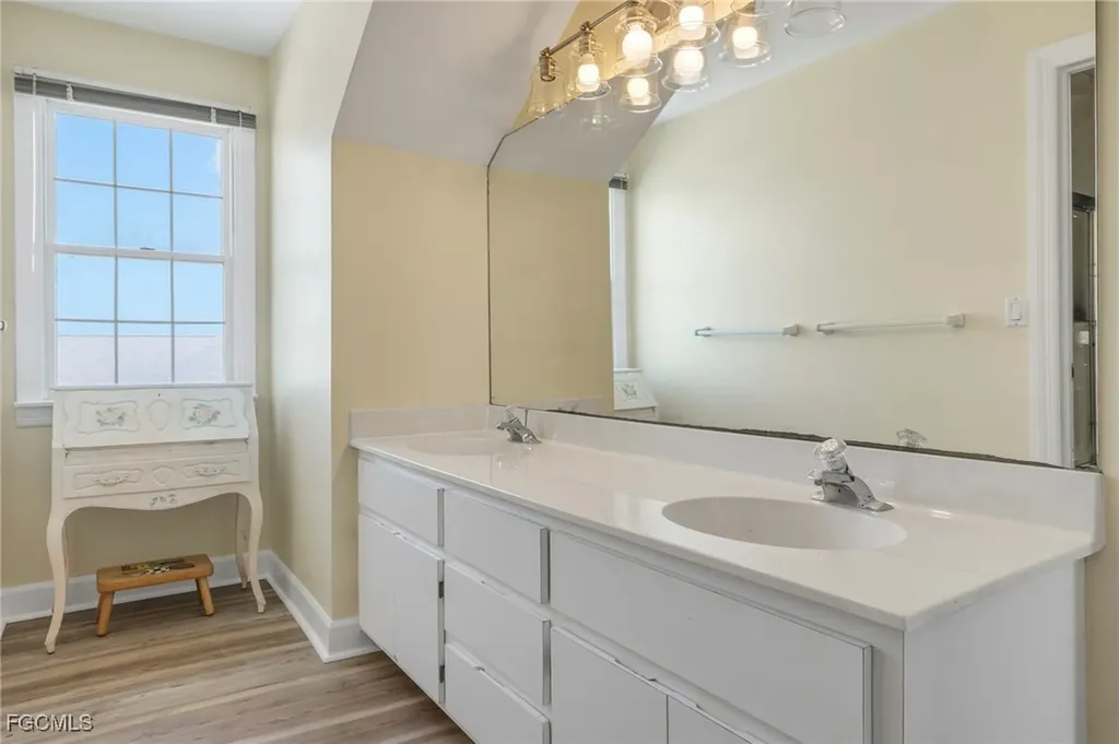 1425 Causey Court Sanibel FL 33957