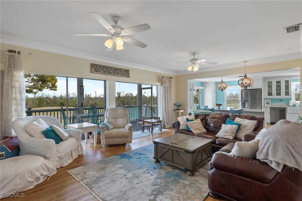 1425 Causey Court Sanibel FL 33957