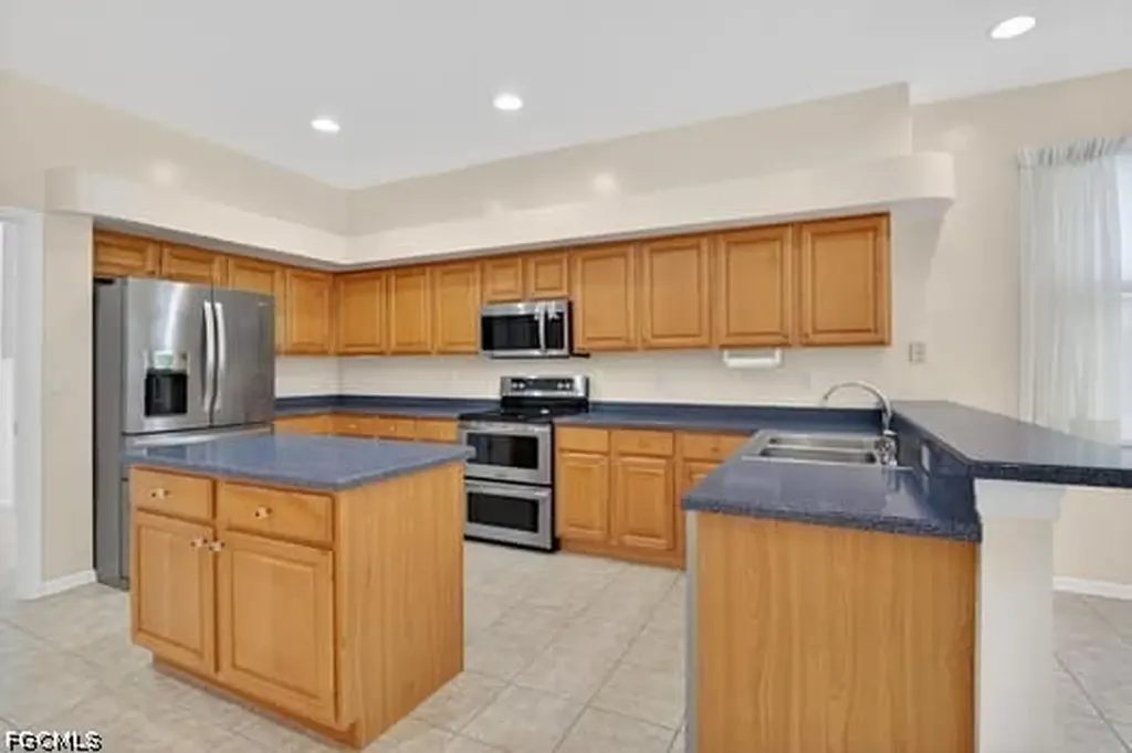 21539 Belhaven Way Estero FL 33928
