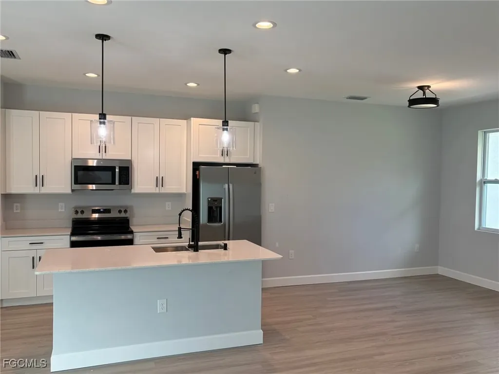 71 Stanhope Street Port Charlotte FL 33954