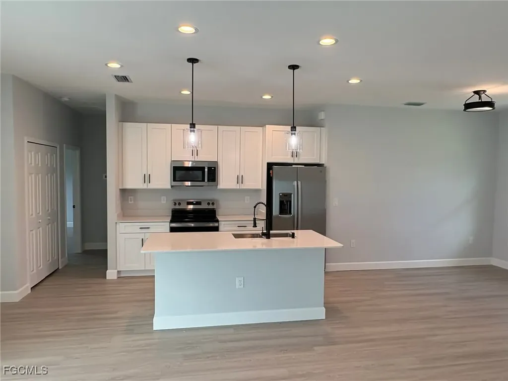 71 Stanhope Street Port Charlotte FL 33954