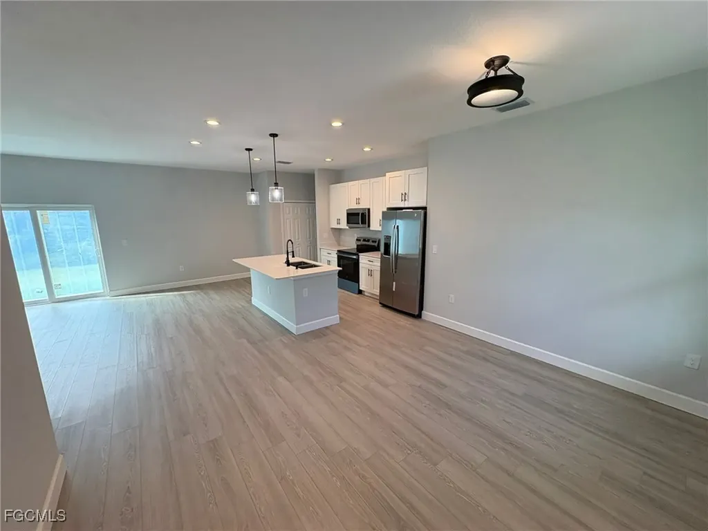 71 Stanhope Street Port Charlotte FL 33954