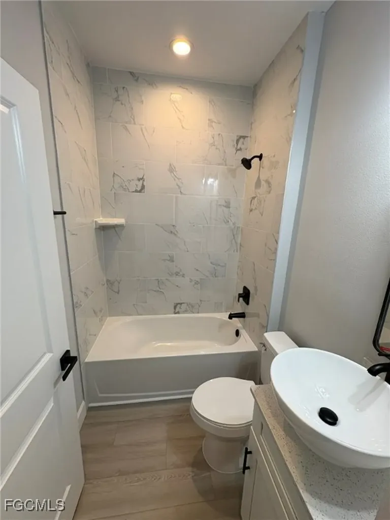 71 Stanhope Street Port Charlotte FL 33954