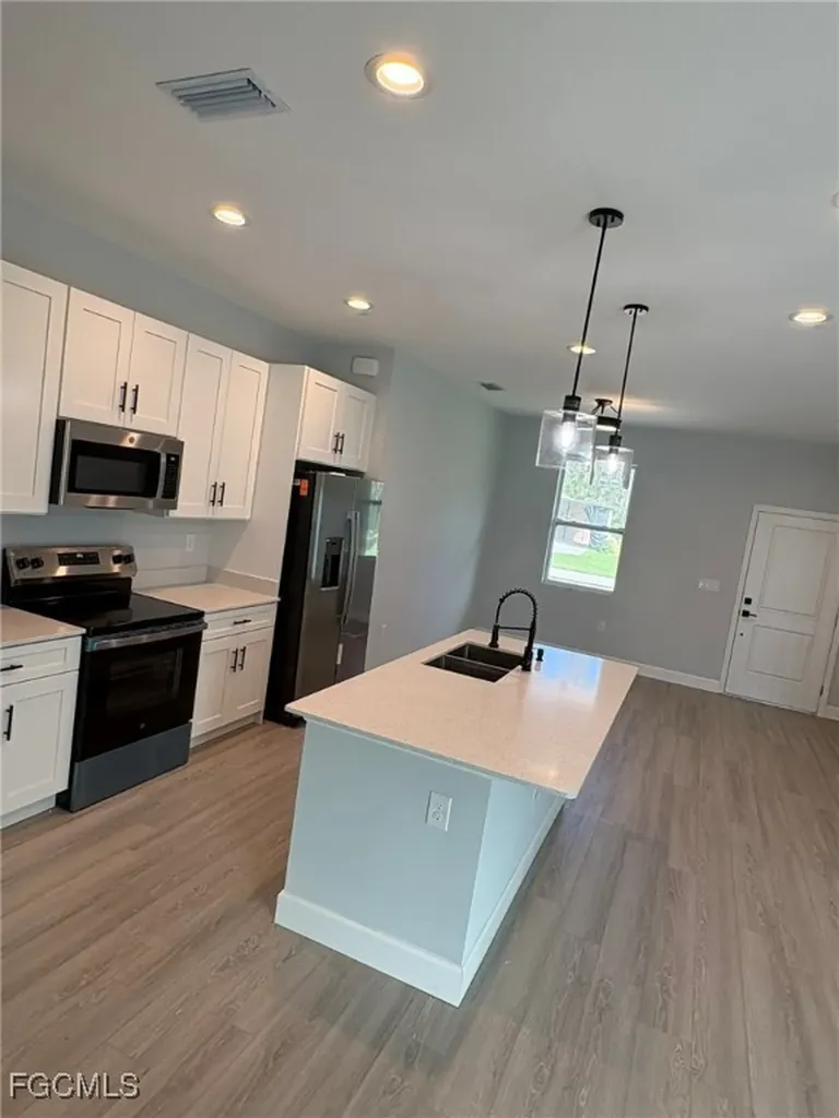 71 Stanhope Street Port Charlotte FL 33954