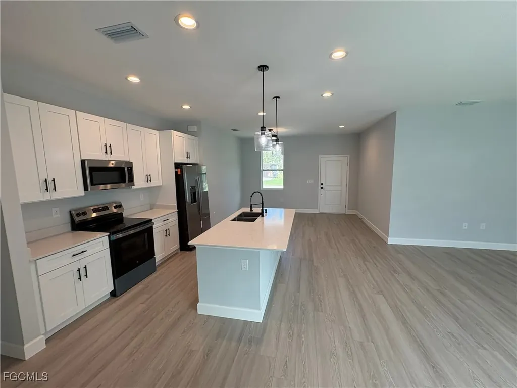 71 Stanhope Street Port Charlotte FL 33954