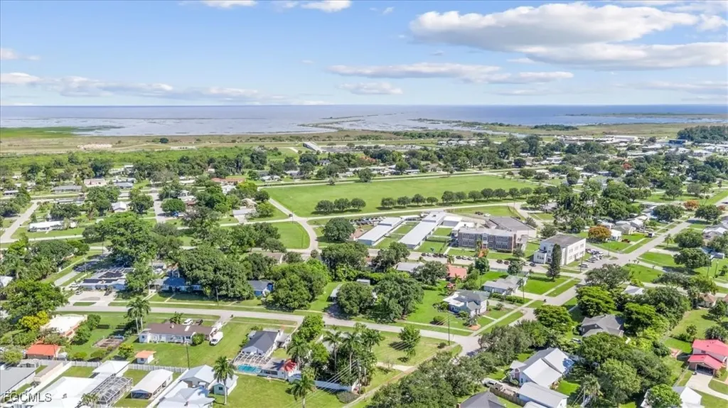 334 E Crescent Drive Clewiston FL 33440