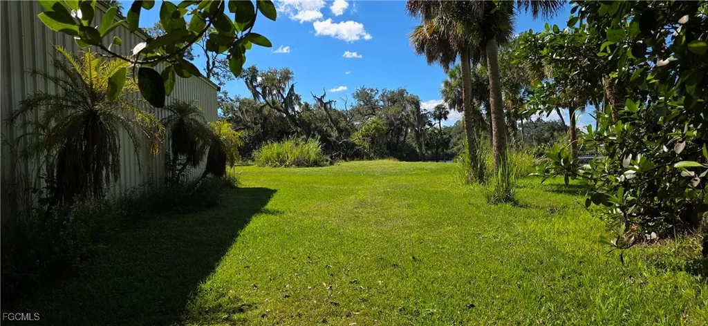 4383 Cr 78 Labelle FL 33935