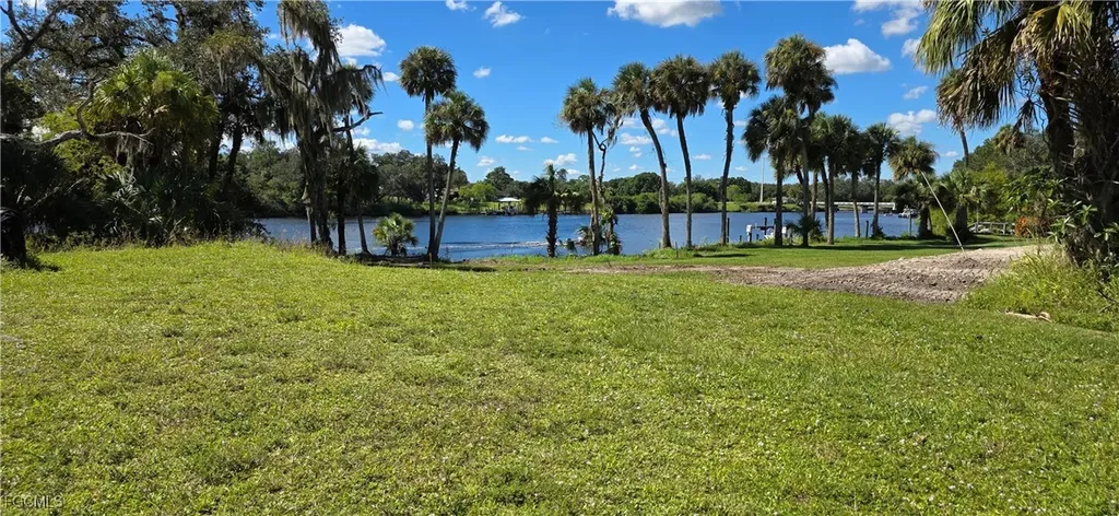 4383 Cr 78 Labelle FL 33935