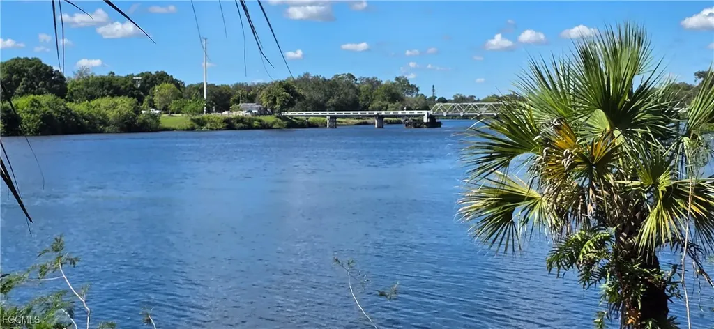 4383 Cr 78 Labelle FL 33935