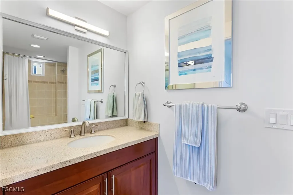 6061 Silver King Boulevard Cape Coral FL 33914