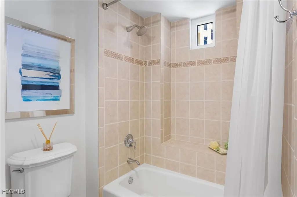 6061 Silver King Boulevard Cape Coral FL 33914