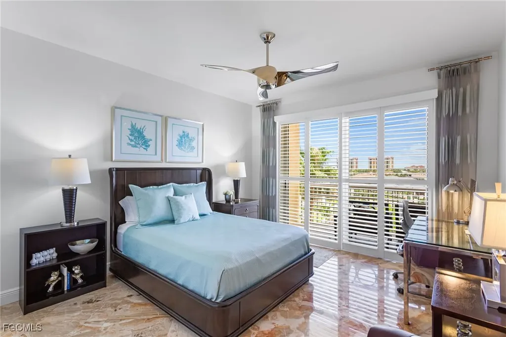 6061 Silver King Boulevard Cape Coral FL 33914