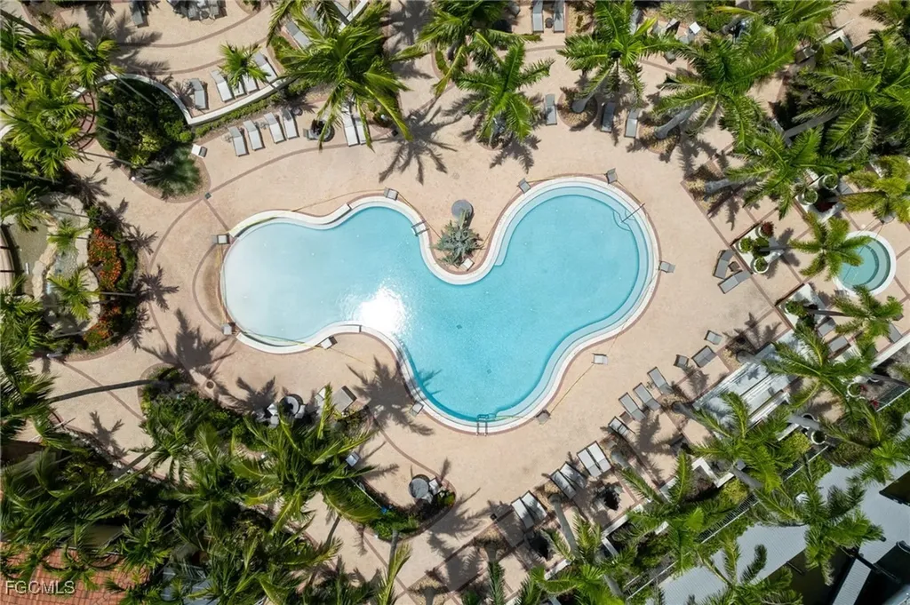 6061 Silver King Boulevard Cape Coral FL 33914