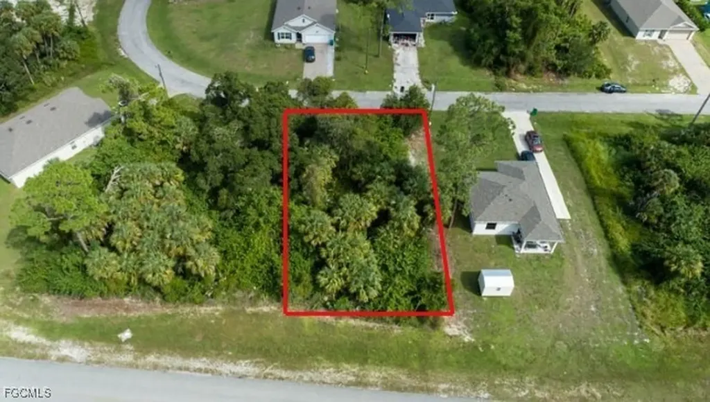 3025 N Lakewood Road Labelle FL 33935