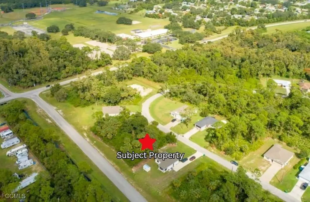 3025 N Lakewood Road Labelle FL 33935