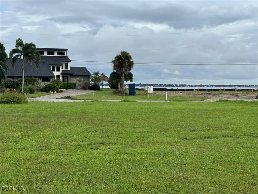 1746 Seafan Circle North Fort Myers FL 33903