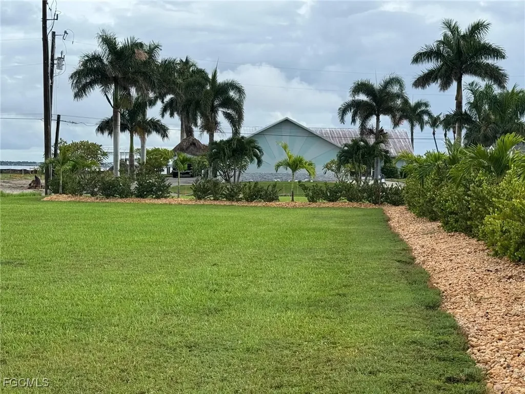 1746 Seafan Circle North Fort Myers FL 33903