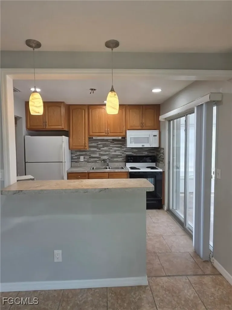 51 Tangerine Court Lehigh Acres FL 33936
