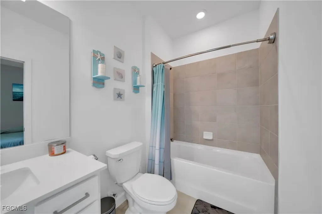 11264 Canopy Loop Fort Myers FL 33913