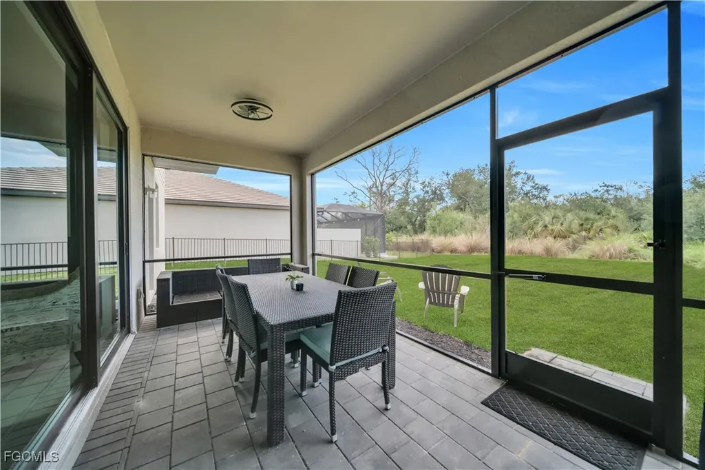 11264 Canopy Loop Fort Myers FL 33913