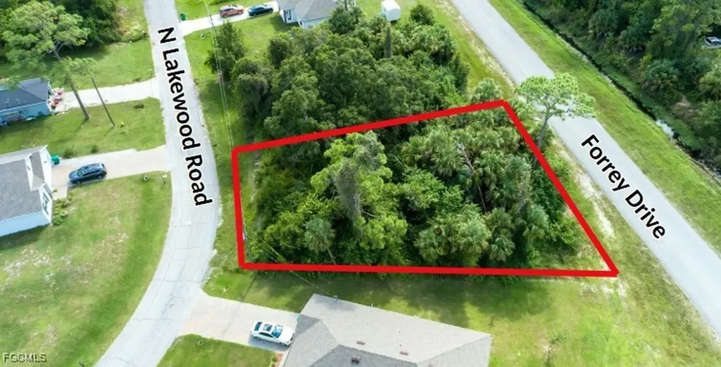 3023 N Lakewood Road Labelle FL 33935