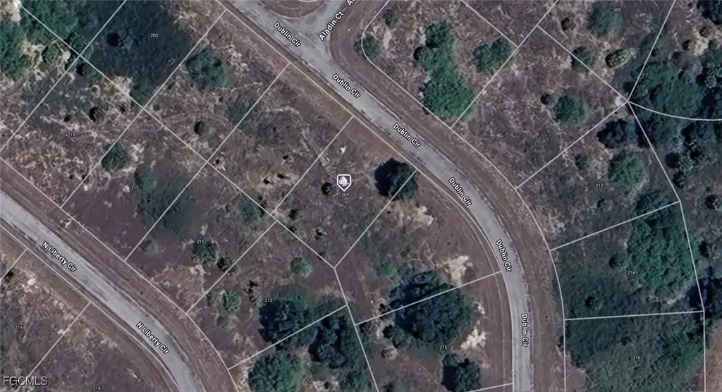 209 Dublin Circle Labelle FL 33935