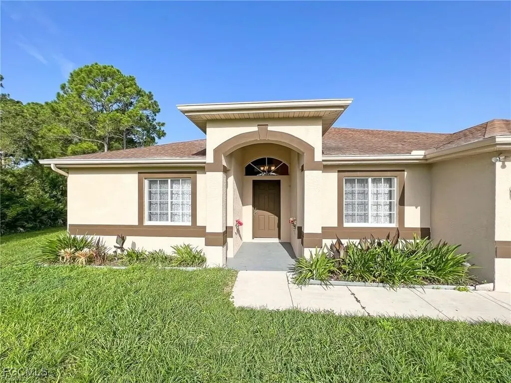 505 Palmetto Avenue Lehigh Acres FL 33972
