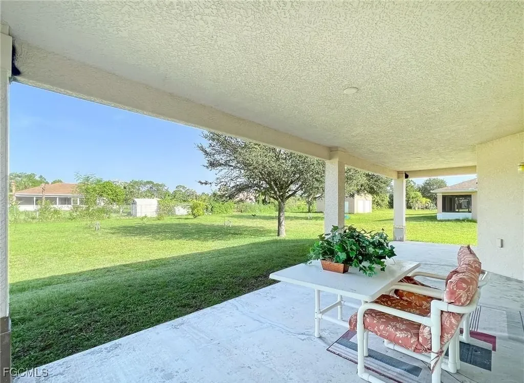 505 Palmetto Avenue Lehigh Acres FL 33972