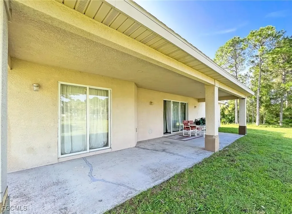 505 Palmetto Avenue Lehigh Acres FL 33972