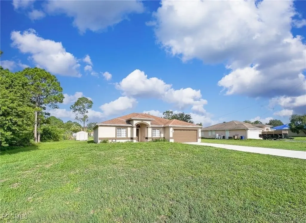 505 Palmetto Avenue Lehigh Acres FL 33972