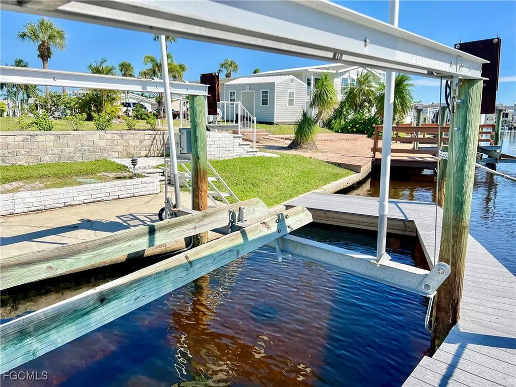 17680 Bryan Court Fort Myers Beach FL 33931