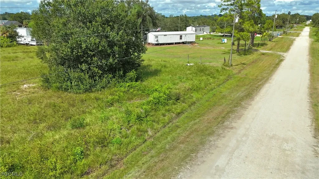 520 N Granja Street Clewiston FL 33440