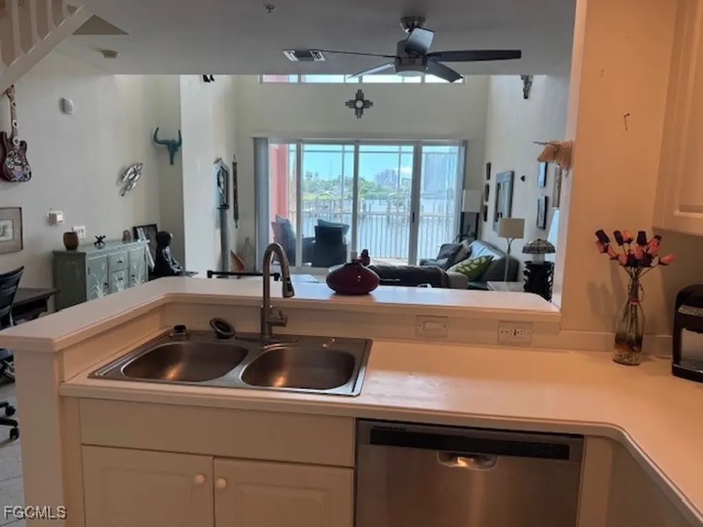 2743 1st Street Fort Myers FL 33916