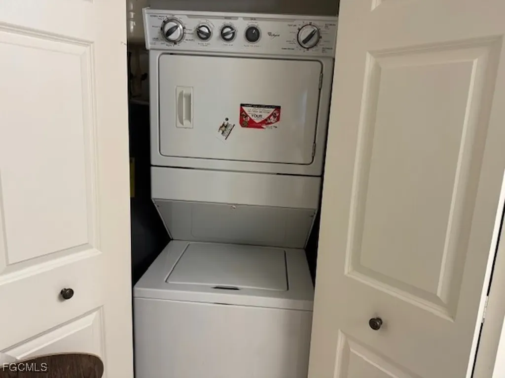 2743 1st Street Fort Myers FL 33916