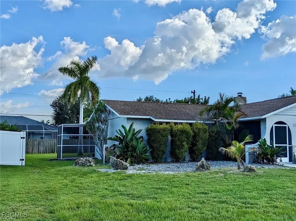 124 SE 31st Street Cape Coral FL 33904
