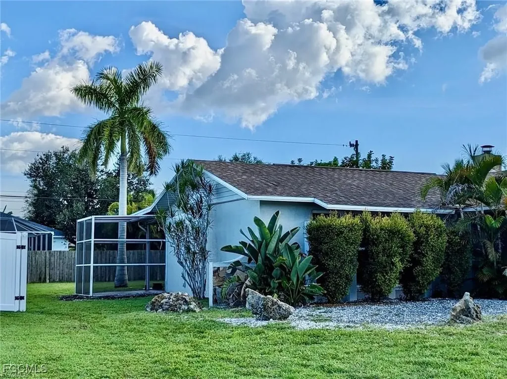 124 SE 31st Street Cape Coral FL 33904