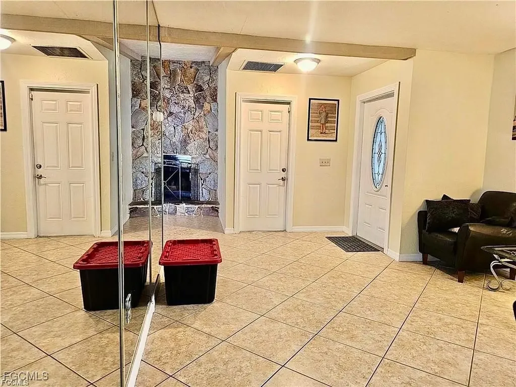 124 SE 31st Street Cape Coral FL 33904