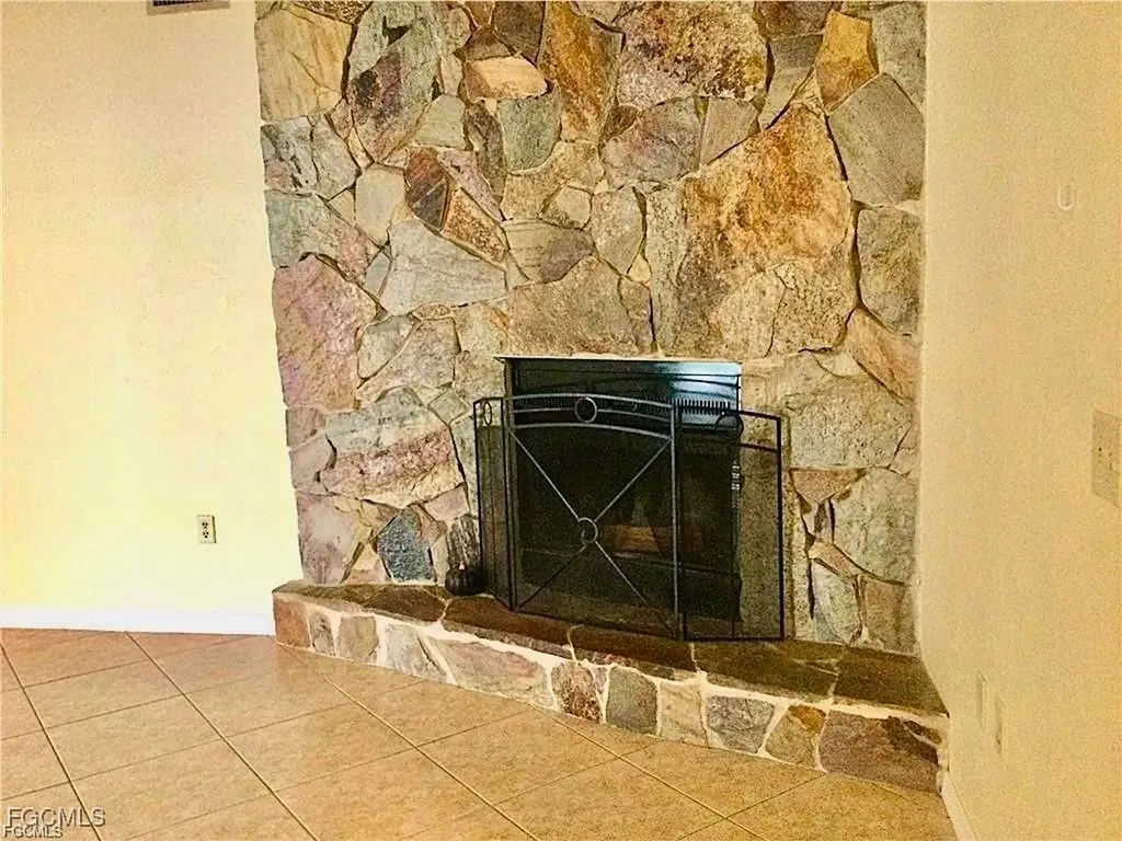 124 SE 31st Street Cape Coral FL 33904
