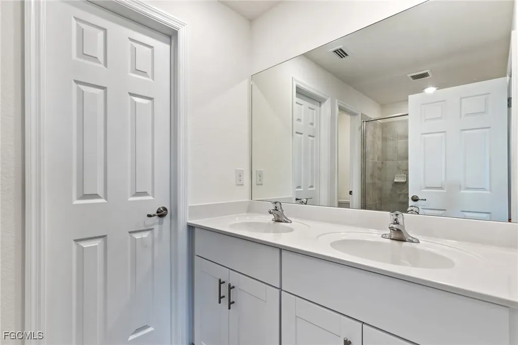 14013 Oviedo Place Fort Myers FL 33905