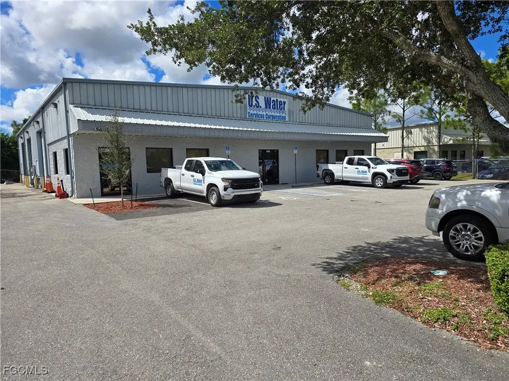 5605 2nd Street W Lehigh Acres FL 33971